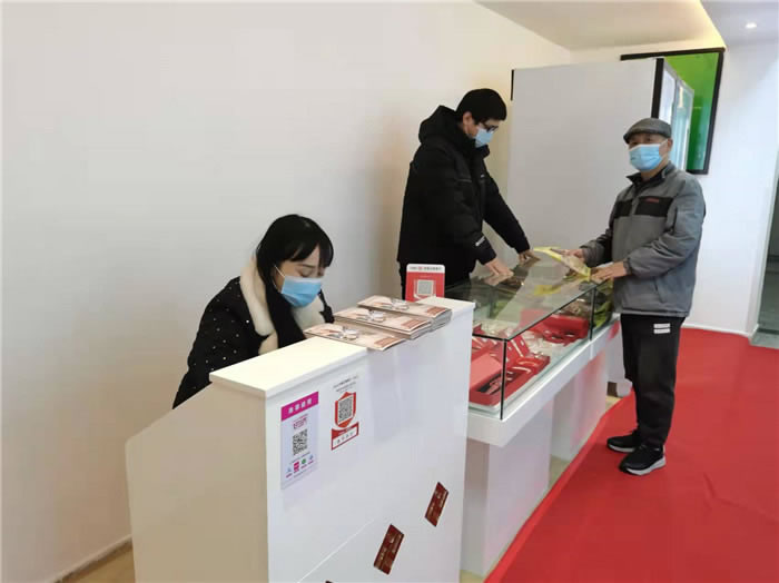 四川中青旅綿陽分社、綿陽市中旅假日旅行社、綿陽自來文化傳播有限公司24H自助售貨服務盛大開業(yè)